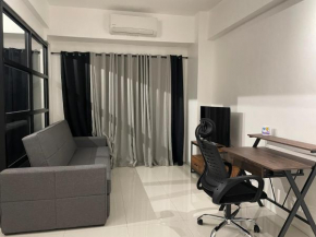 Aurrow Studio @ Burgos Circle BGC